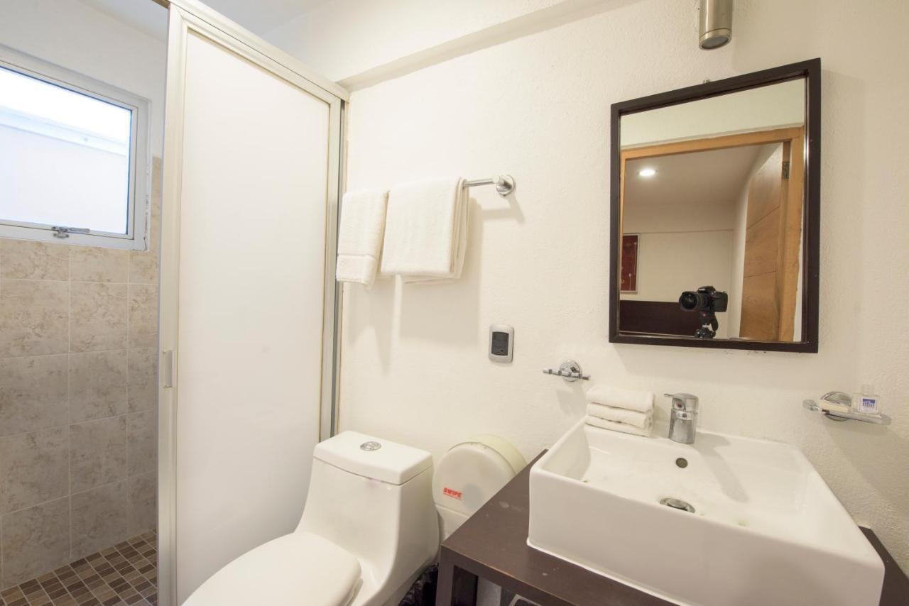 Hotel Oaxaca Inn Express Екстериор снимка