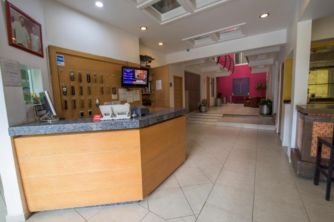 Hotel Oaxaca Inn Express Екстериор снимка