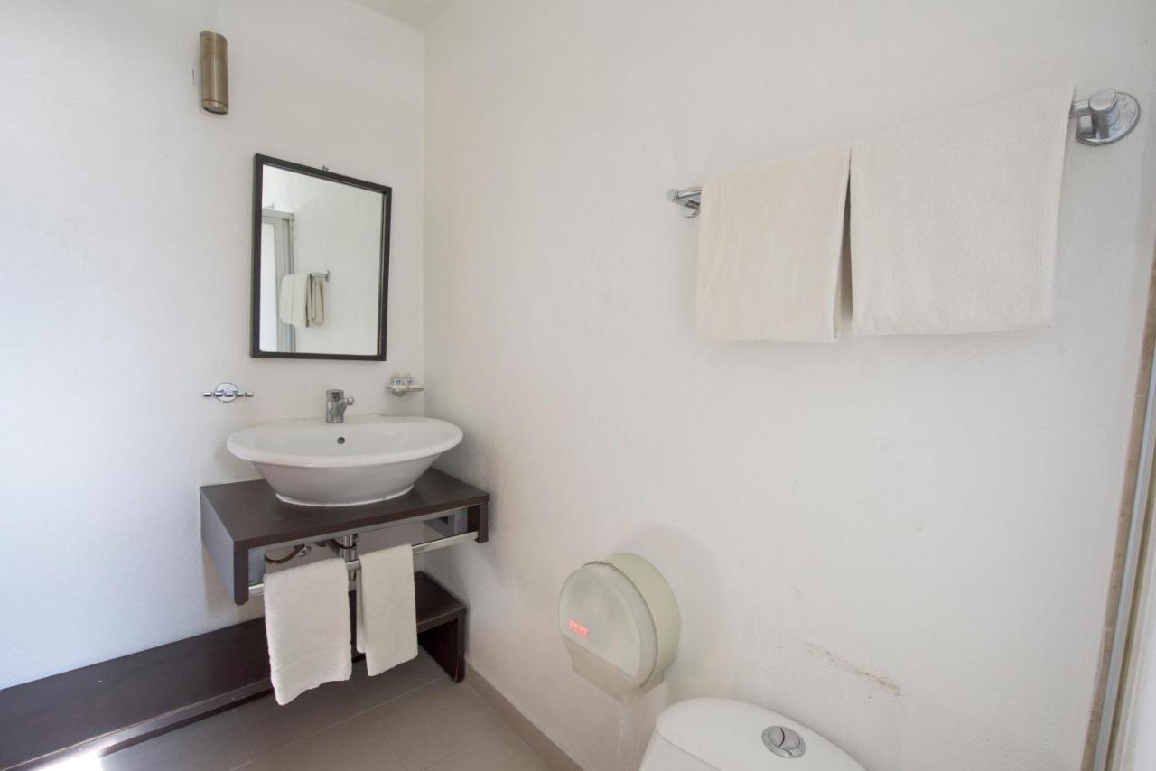 Hotel Oaxaca Inn Express Екстериор снимка